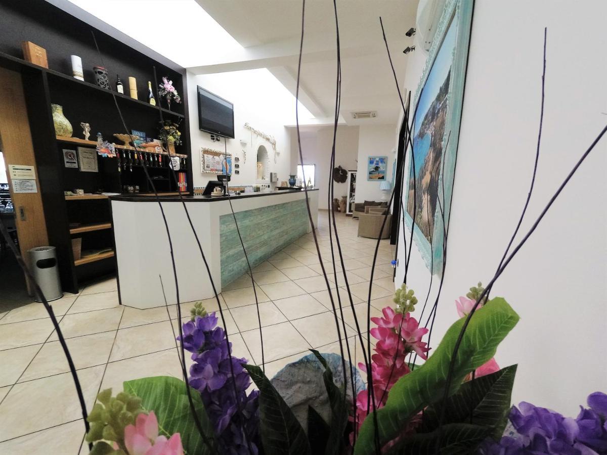 Hotel Alba Chiara Sant'Andrea Salento Ngoại thất bức ảnh