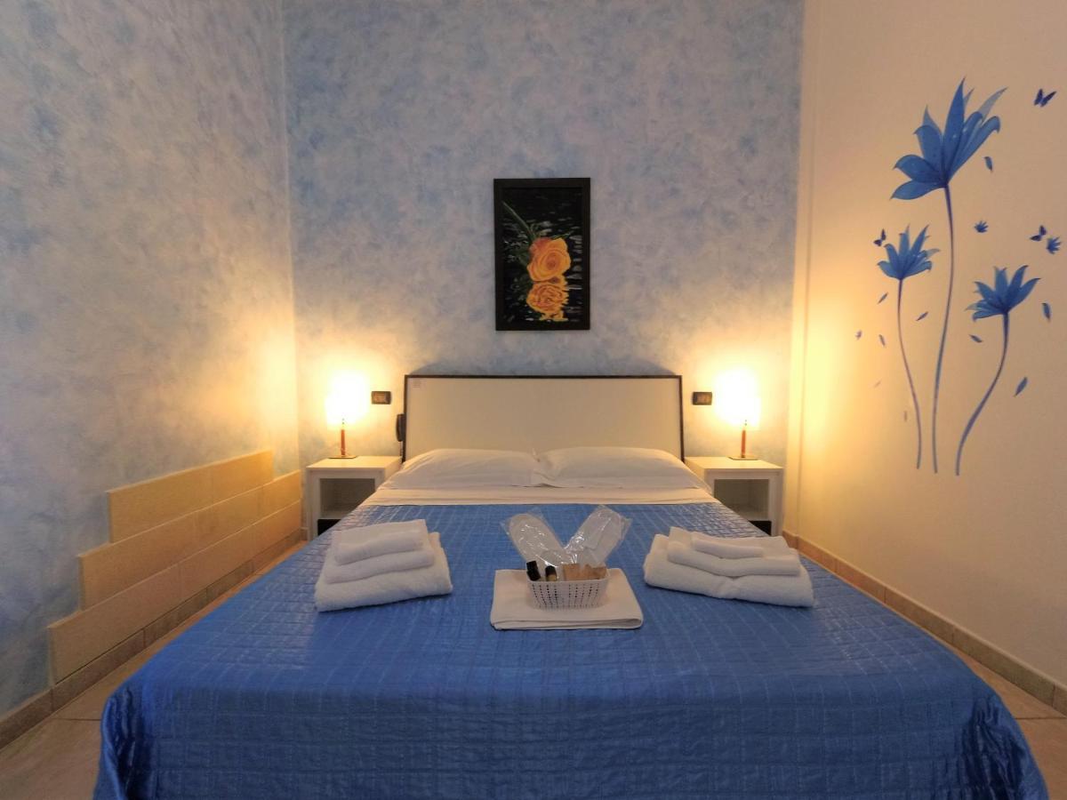 Hotel Alba Chiara Sant'Andrea Salento Ngoại thất bức ảnh